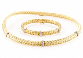 This 24kt gold with diamond accent woven jewelry suite is one of thousands of items consigned to BRG. | BRG