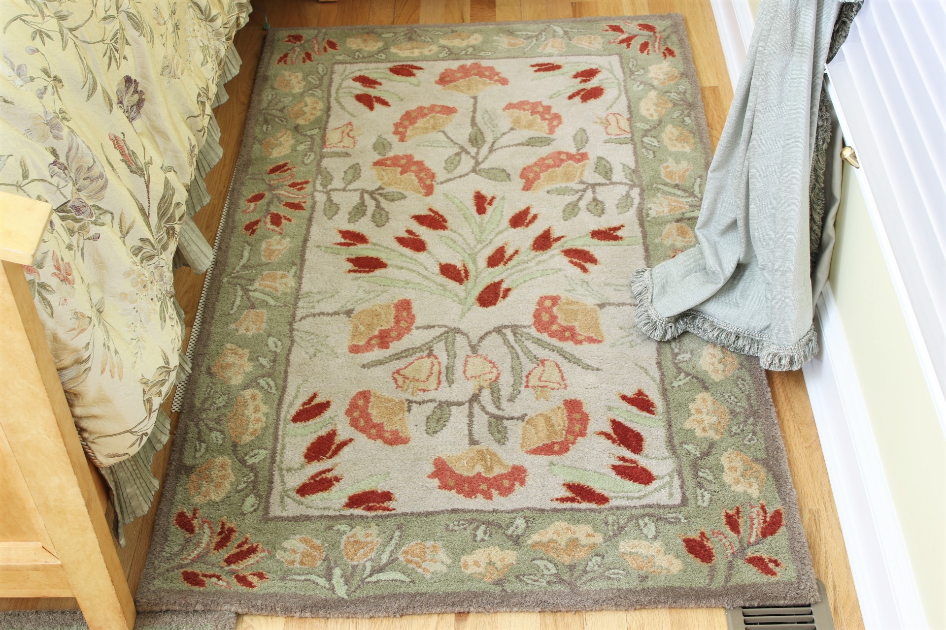 Pottery Barn Adeline Rug Multi Sage Green 3 X 5 Floral ...