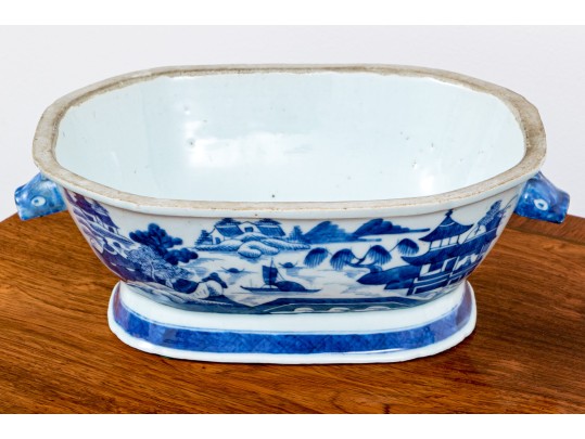 19th C. Chinese Export Canton Blue And White Footed Twin Handled Bowl